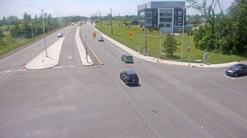 Traffic camera image at 2025-06-30 18:01:20
