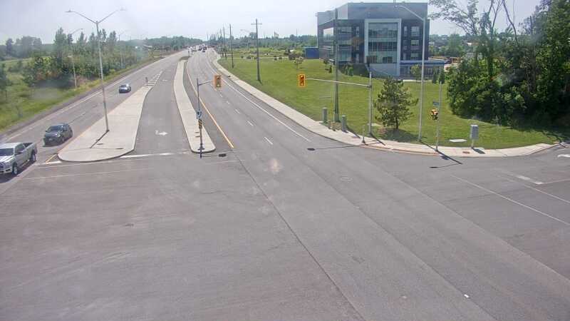 Traffic camera image at 2025-06-30 19:16:28