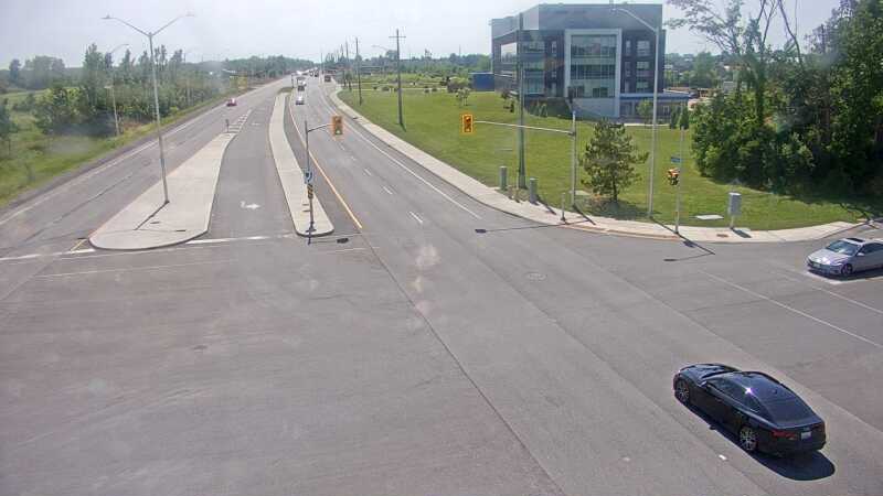 Traffic camera image at 2025-06-30 19:21:20