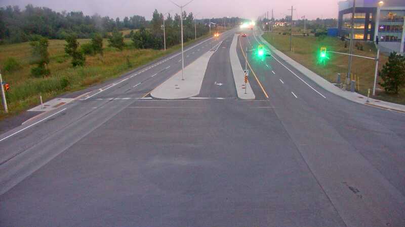 Traffic camera image at 2025-07-31 00:41:13
