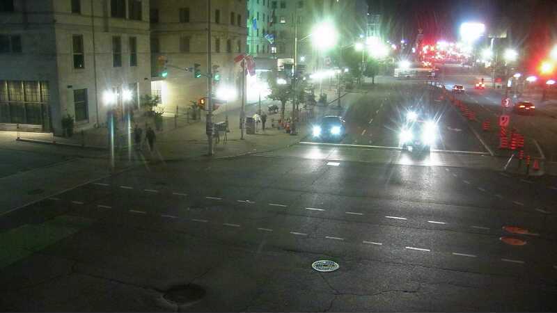 Traffic camera image at 2025-08-25 02:40:10