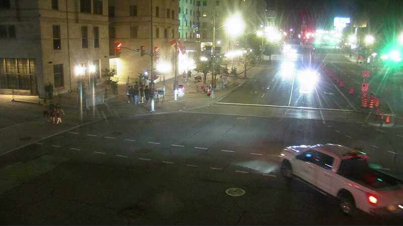 Traffic camera image at 2025-08-25 02:55:22