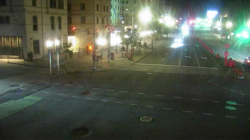 Traffic camera image at 2025-08-25 03:15:24