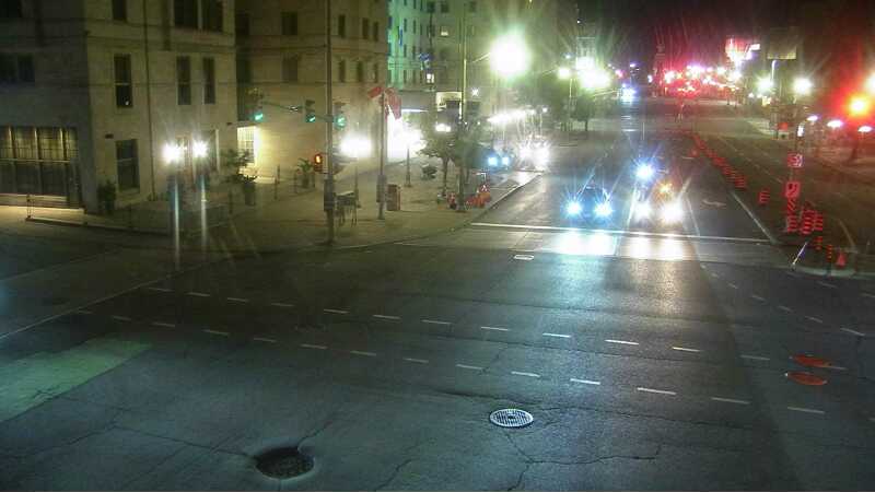 Traffic camera image at 2025-08-25 03:40:12