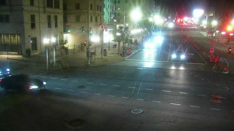 Traffic camera image at 2025-08-25 03:45:13