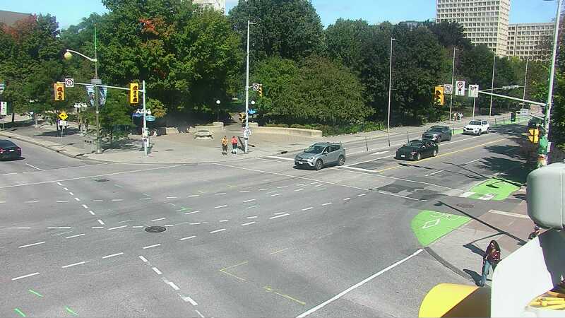 Traffic camera image at 2025-09-14 17:20:13