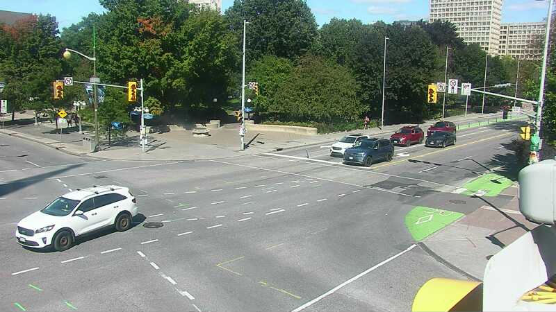 Traffic camera image at 2025-09-14 18:00:31