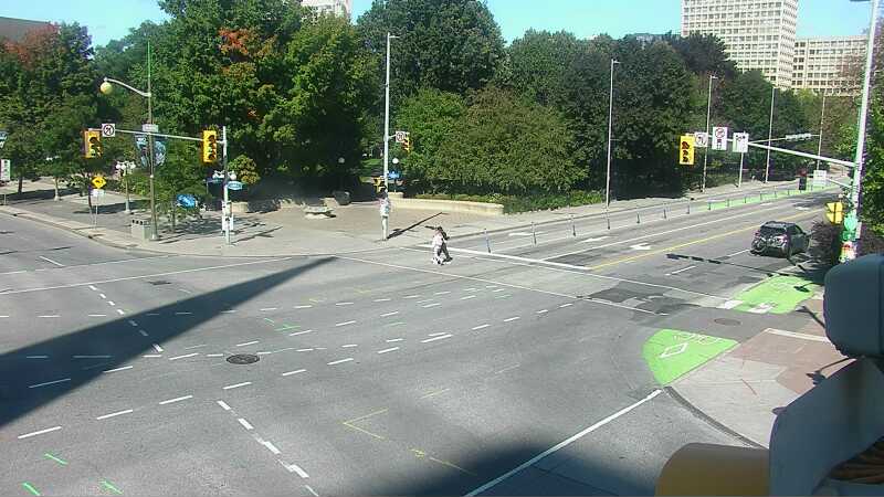 Traffic camera image at 2025-09-14 18:30:13