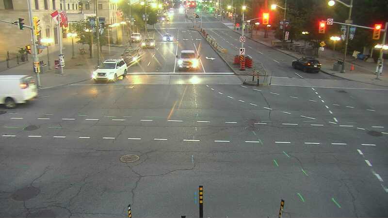 Traffic camera image at 2025-09-18 10:35:12