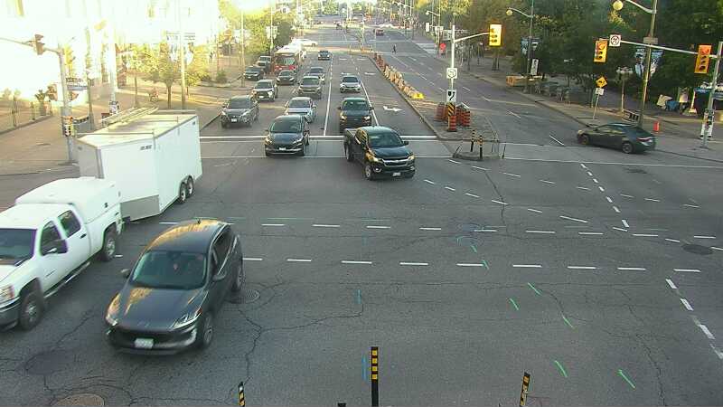 Traffic camera image at 2025-09-18 11:45:13