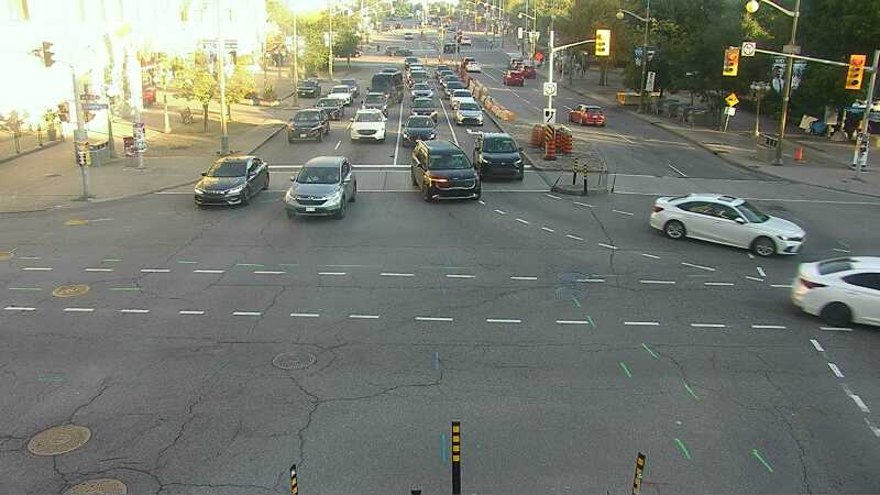 Traffic camera image at 2025-09-18 11:50:14
