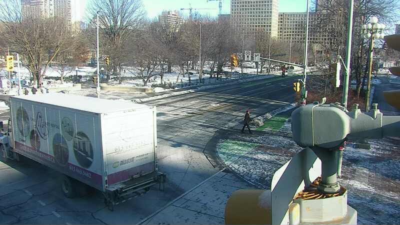 Traffic camera image at 2024-12-21 15:40:37