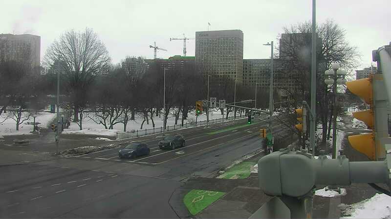 Traffic camera image at 2025-03-09 13:05:11