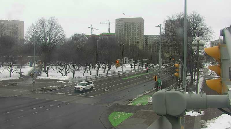 Traffic camera image at 2025-03-09 13:45:29