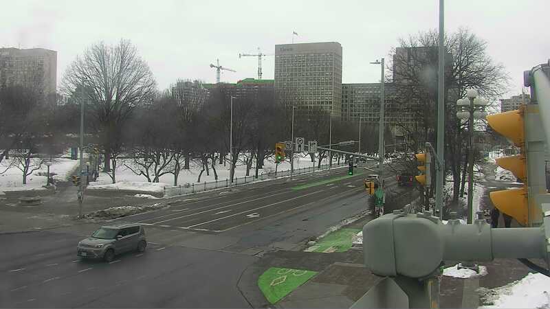 Traffic camera image at 2025-03-09 13:50:21