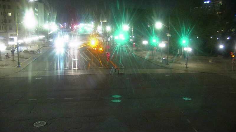 Traffic camera image at 2025-05-09 06:30:08