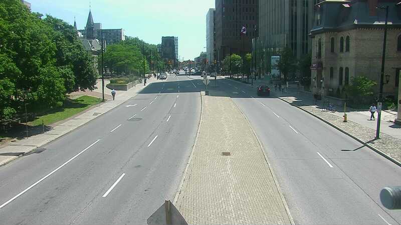 Traffic camera image at 2025-06-30 17:45:19