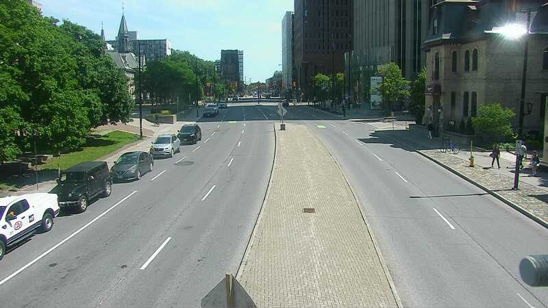 Traffic camera image at 2025-06-30 18:50:12