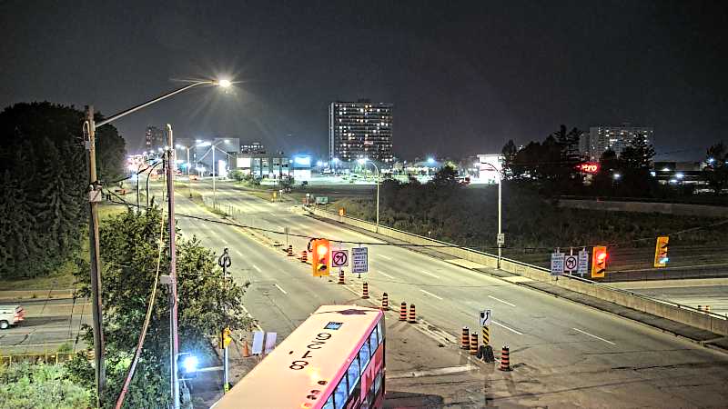 Traffic camera image at 2025-08-04 01:36:22