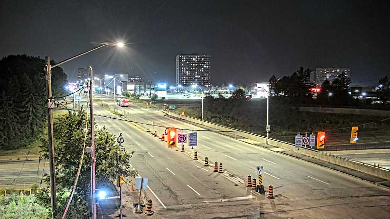 Traffic camera image at 2025-08-04 01:51:10