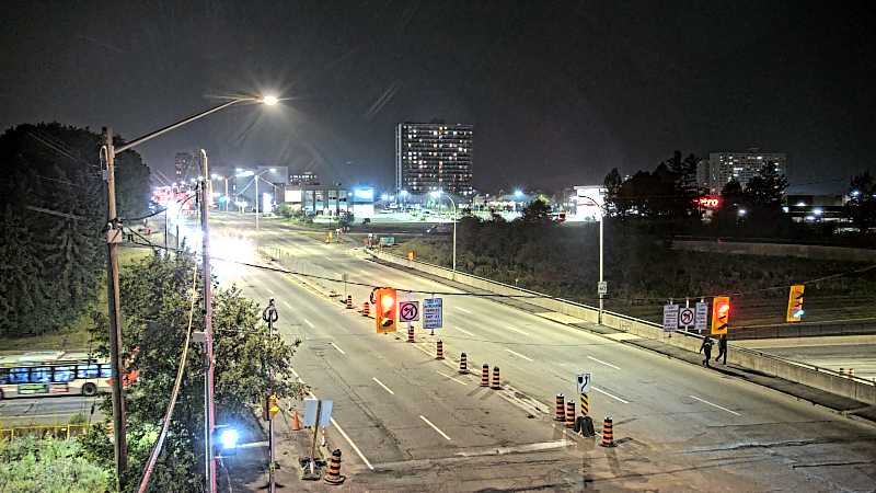 Traffic camera image at 2025-08-04 02:01:09