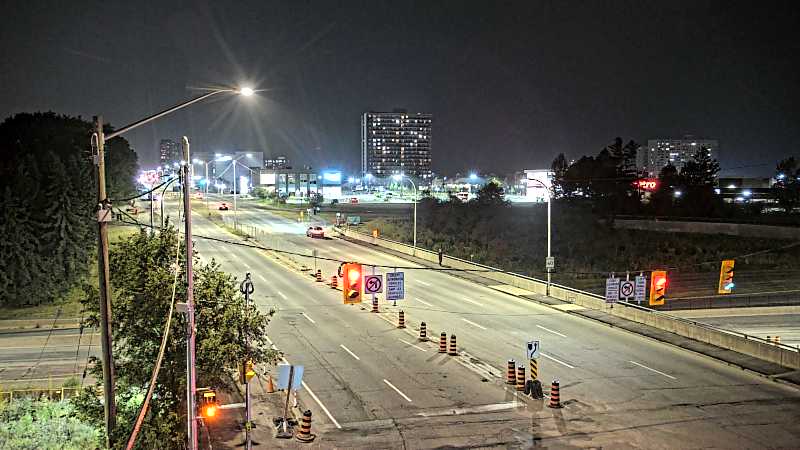 Traffic camera image at 2025-08-04 02:11:15