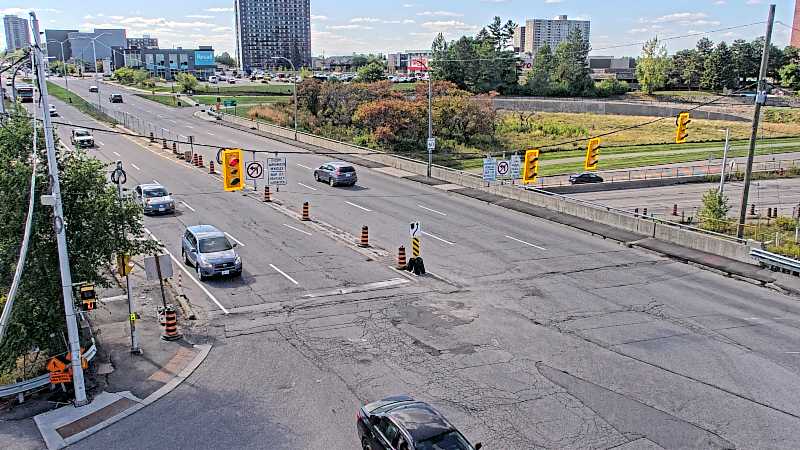 Traffic camera image at 2025-09-14 18:46:23