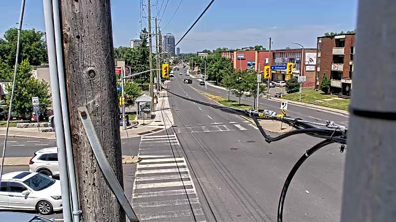 Traffic camera image at 2025-06-30 17:41:18