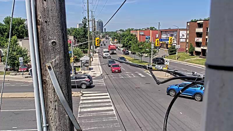 Traffic camera image at 2025-06-30 18:11:21