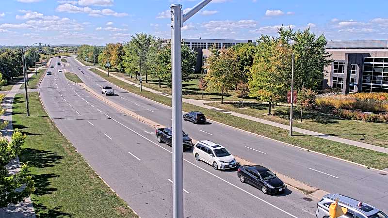 Traffic camera image at 2025-09-14 17:16:22