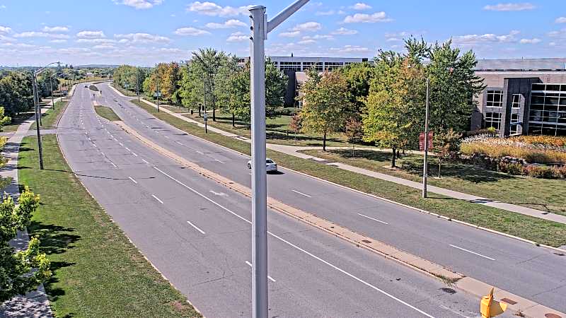 Traffic camera image at 2025-09-14 17:56:33