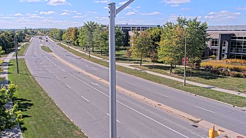 Traffic camera image at 2025-09-14 18:06:32
