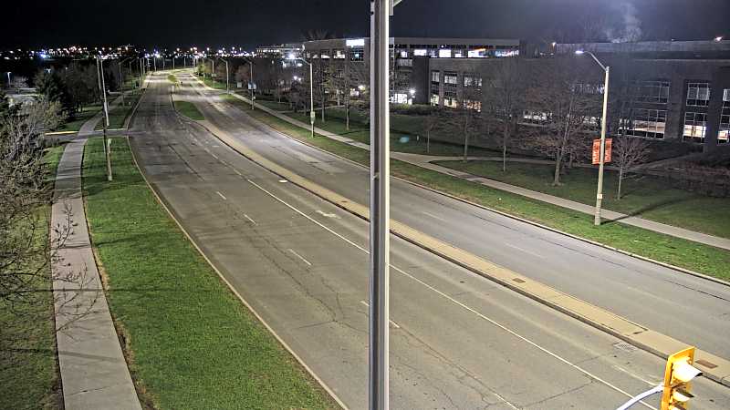 Traffic camera image at 2025-05-09 07:20:59
