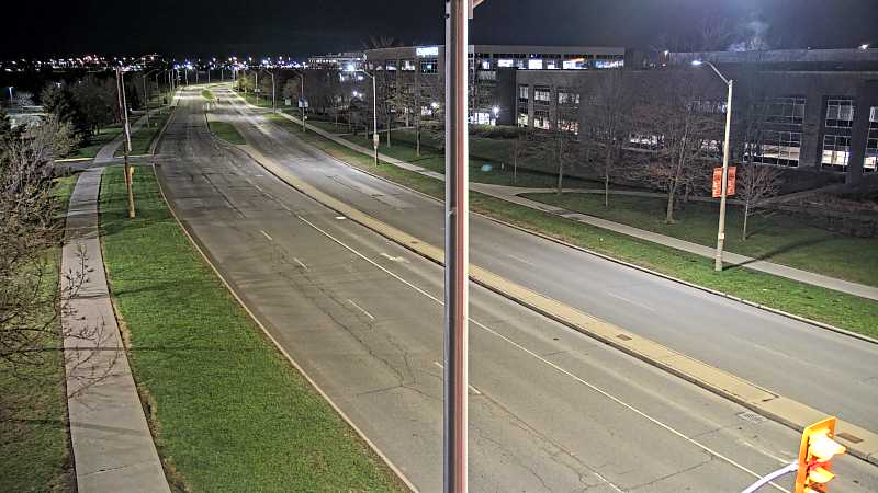 Traffic camera image at 2025-05-09 07:55:49