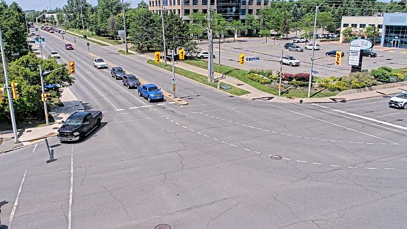 Traffic camera image at 2025-06-30 18:06:19