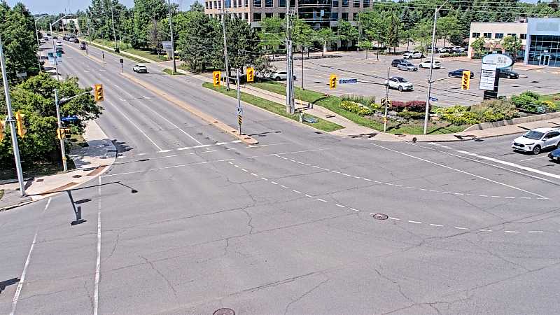 Traffic camera image at 2025-06-30 18:26:22