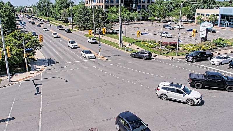 Traffic camera image at 2025-06-30 19:01:20