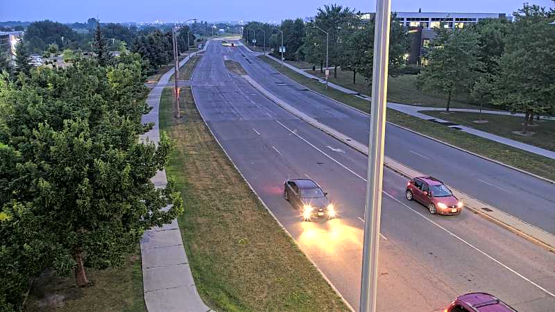 Traffic camera image at 2025-07-31 00:56:20