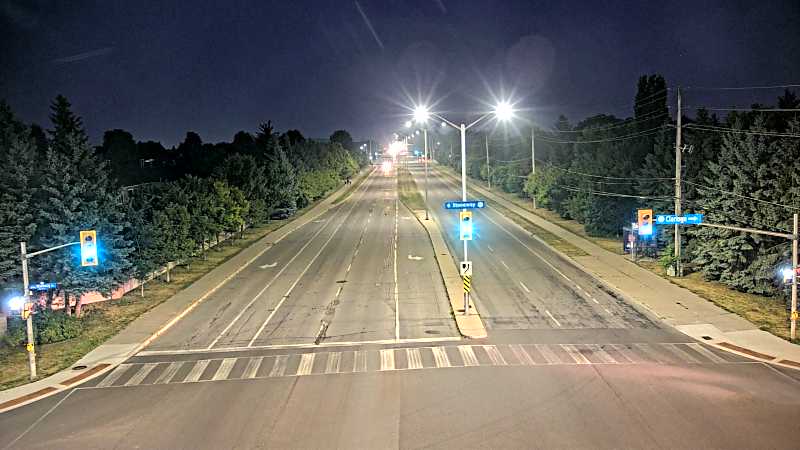 Traffic camera image at 2025-08-04 01:16:05