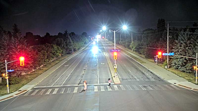 Traffic camera image at 2025-08-04 01:41:12
