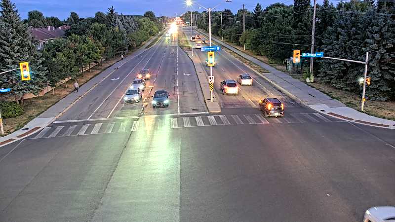 Traffic camera image at 2025-08-25 00:16:17