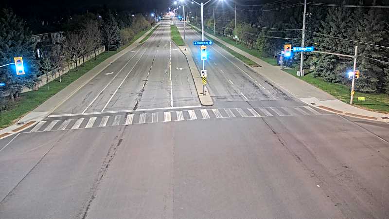 Traffic camera image at 2025-05-09 07:36:38