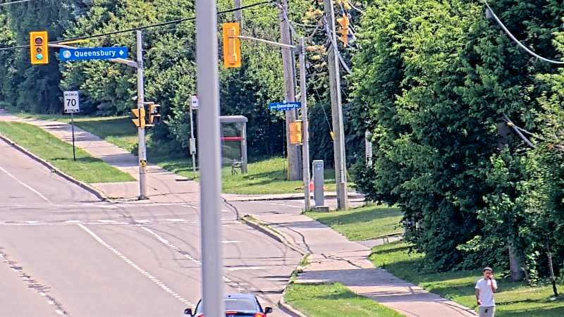 Traffic camera image at 2025-06-30 18:26:22