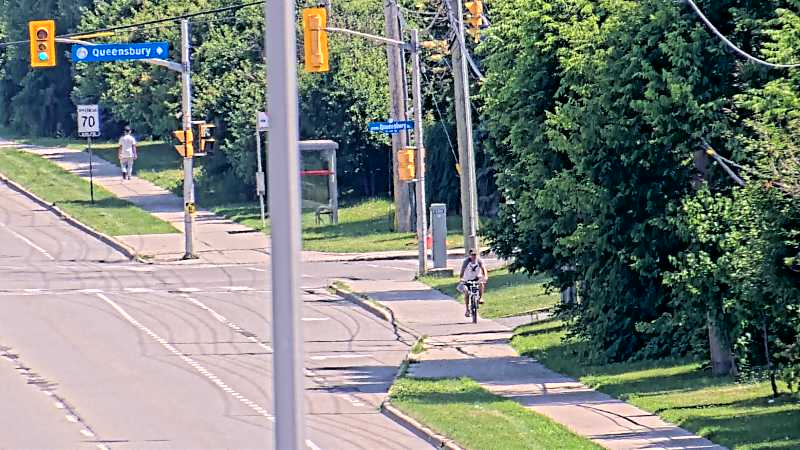 Traffic camera image at 2025-06-30 18:51:32
