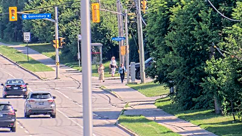Traffic camera image at 2025-06-30 19:21:22