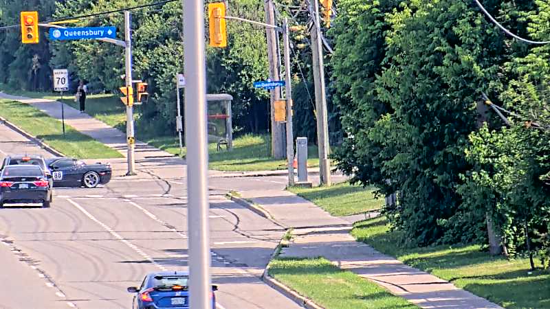 Traffic camera image at 2025-06-30 19:37:53