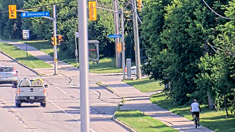 Traffic camera image at 2025-06-30 19:41:26