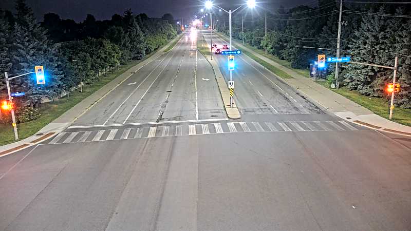 Traffic camera image at 2025-07-12 04:06:16