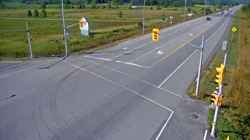 Traffic camera image at 2025-08-31 13:56:27