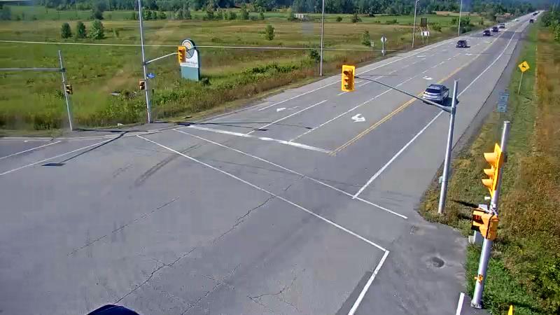 Traffic camera image at 2025-08-31 15:01:25